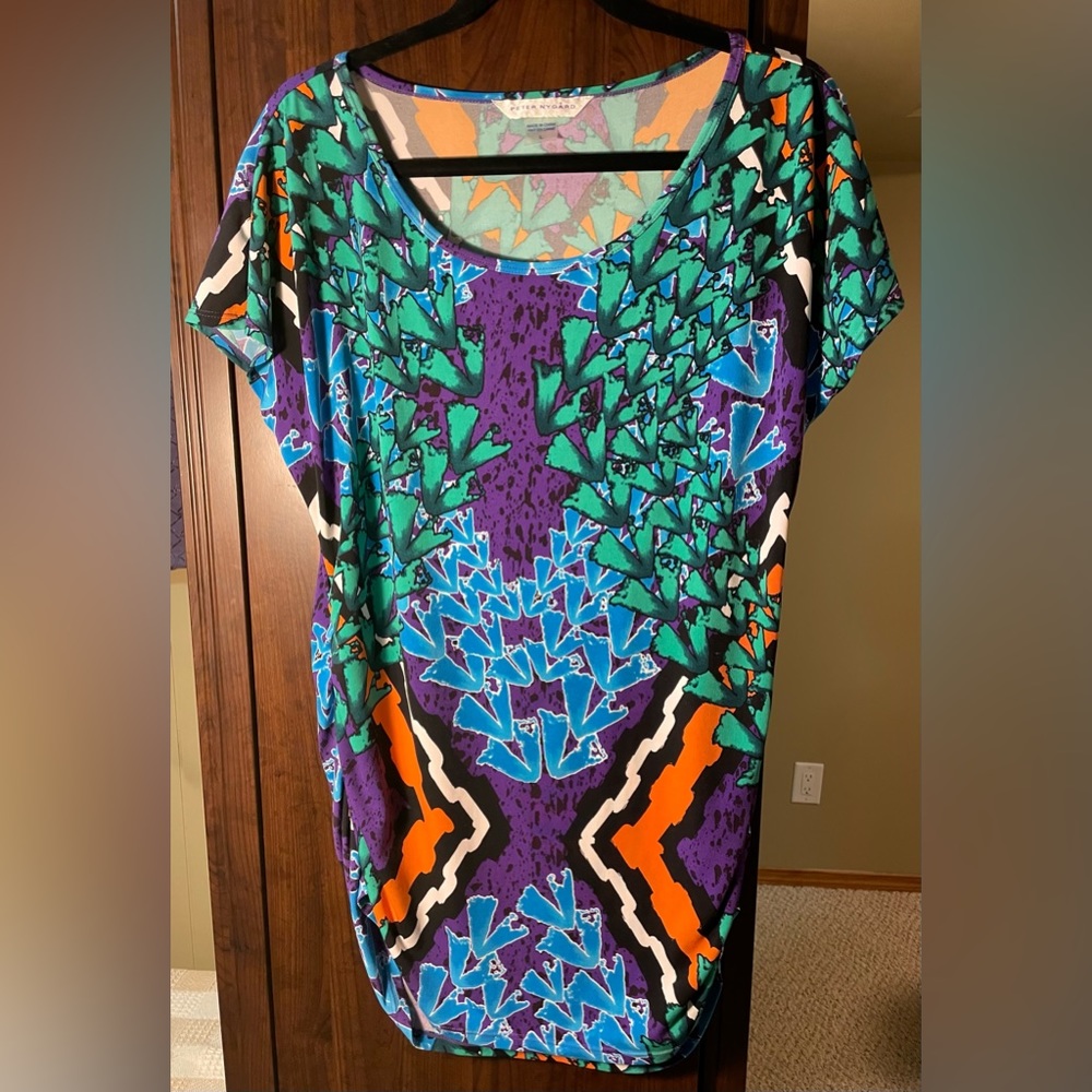 Colorful tunic from Peter Nygärd.  Matches leggings and spring/summer pants